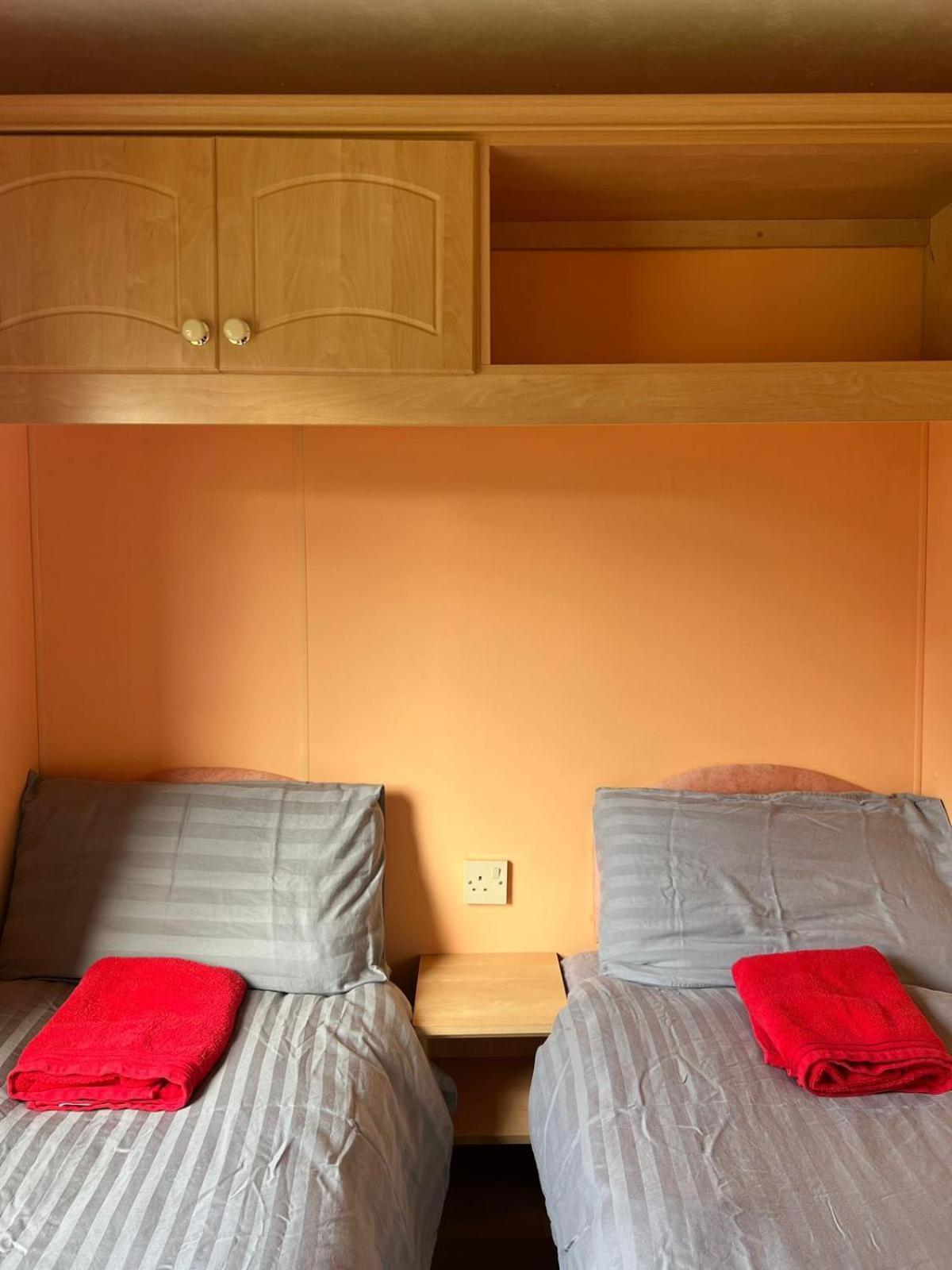 Spacious 2 Bedroomed Mobile Home Aberystwyth Luaran gambar